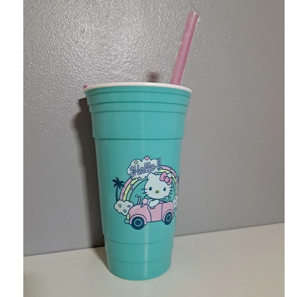HELLO KITTY 32 Oz Blue Travel Plastic Tumbler Cup Straw Lid Sanrio RARE 2020 NEW